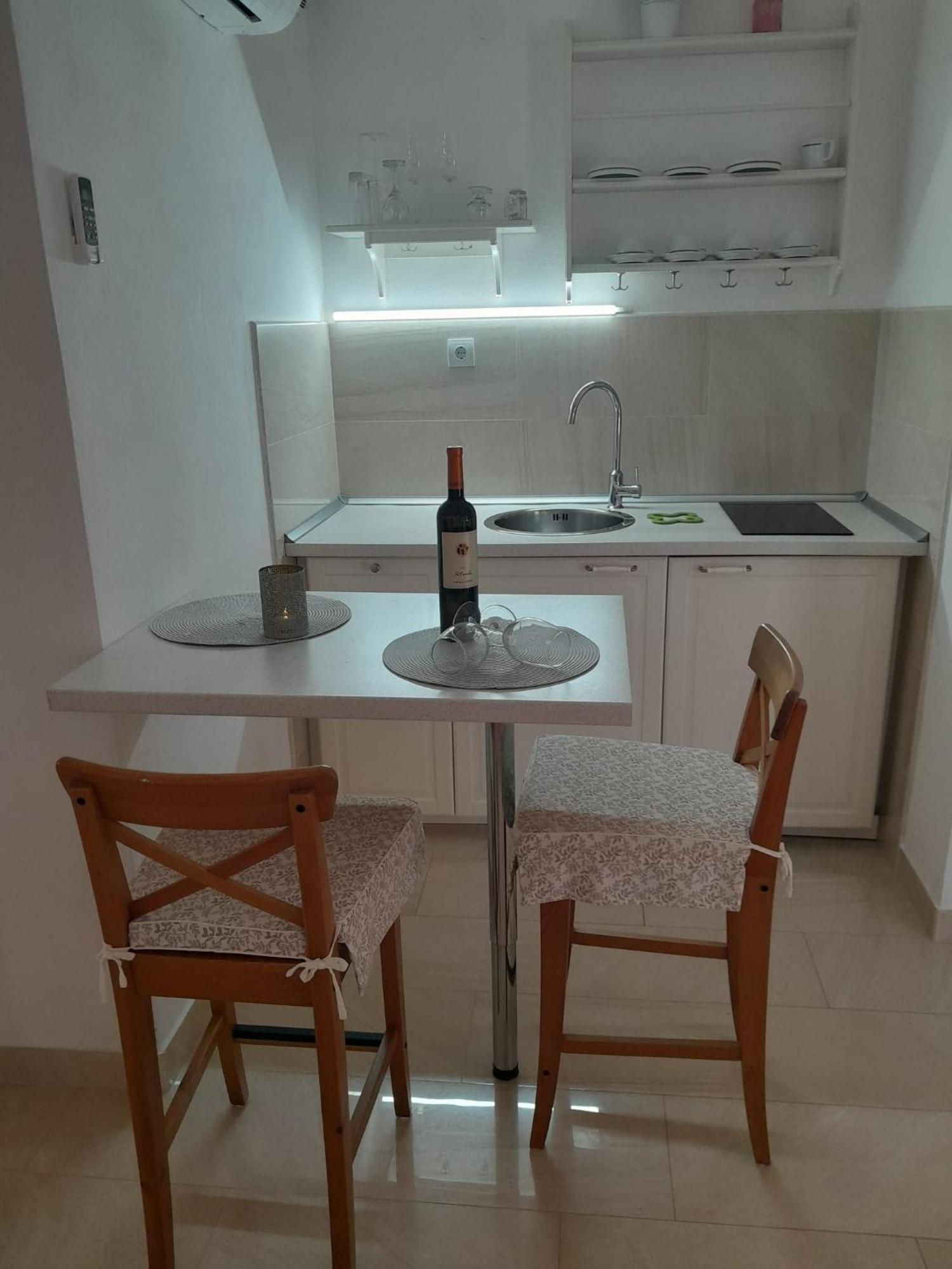 Apartments Blanka Zrnovo Kültér fotó