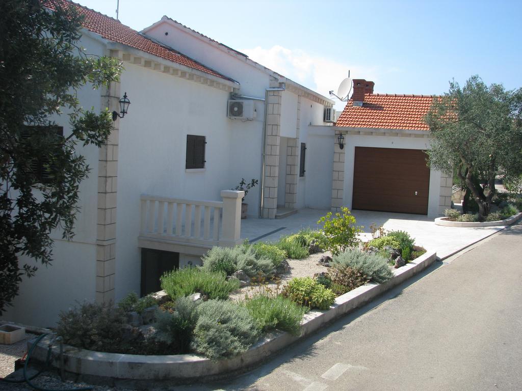 Apartments Blanka Zrnovo Kültér fotó